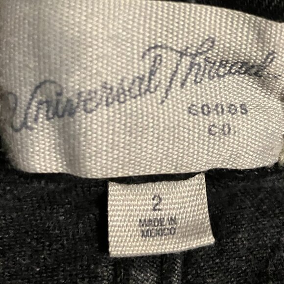 Universal Thread Women's Black Wash High Rise Shorty Shorts Size 2 - Picture 7 of 8